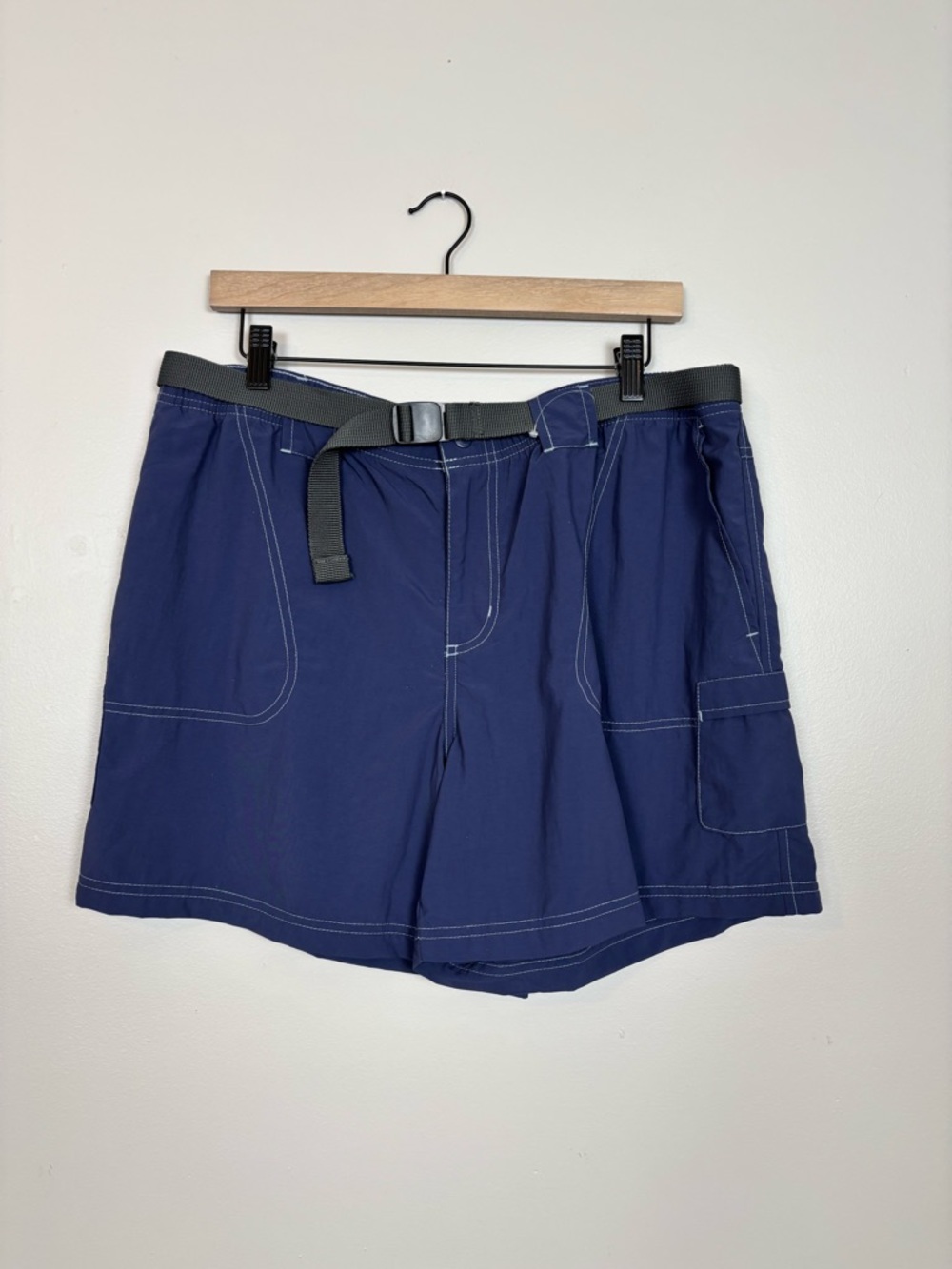 Columbia Womens Sandy River Cargo Shorts Womens XL Blue Belted UPF 30 Hiking